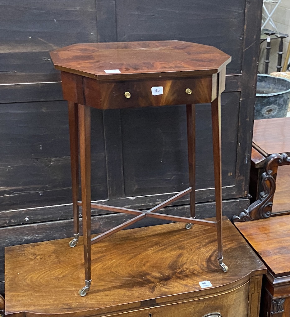 A George III mahogany octagonal work table, width 55cm, depth 45cm, height 76cm